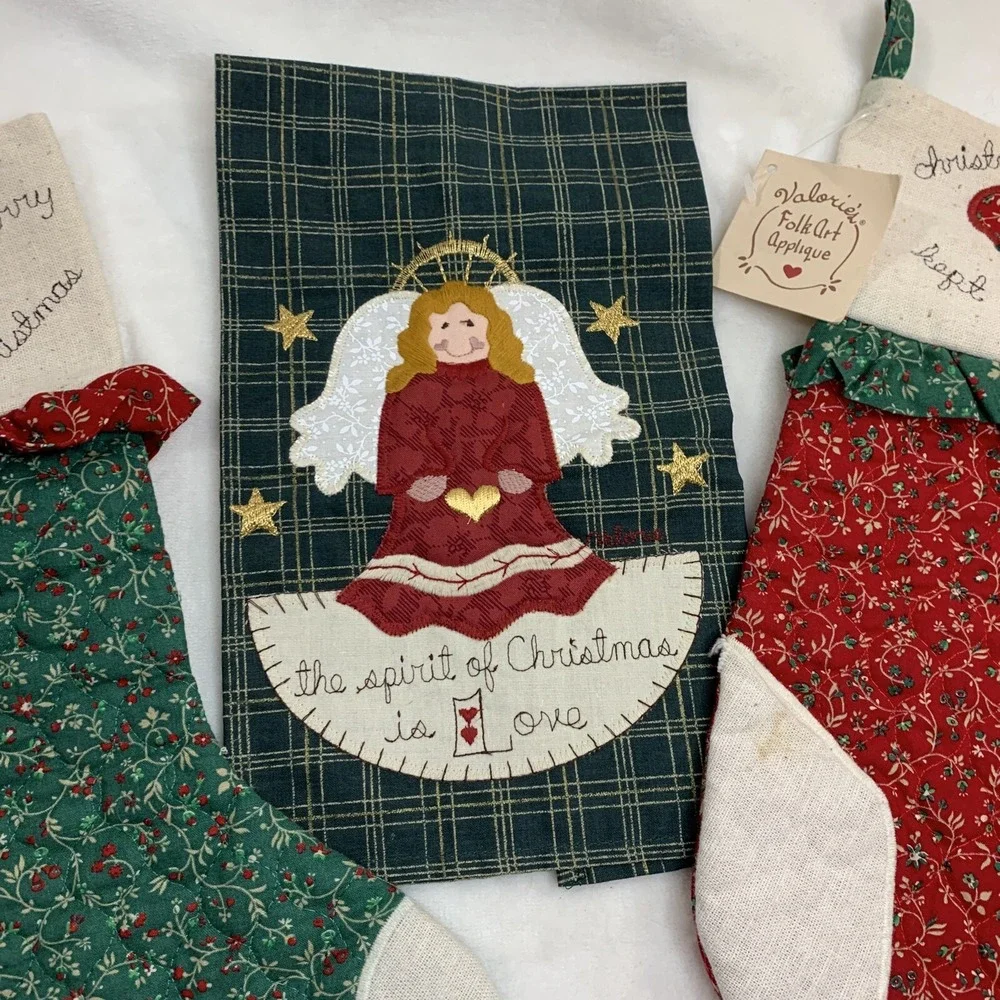 Vtg Valorie's Folk Art Appliqué Red Green Christmas Stockings & Angel Hand Towel